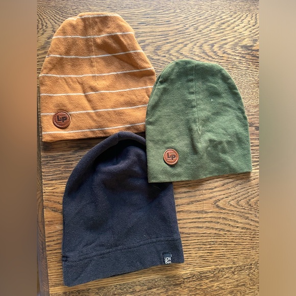 L&P and VonBon 3 pack lot baby toques 6-24 months - Picture 1 of 1